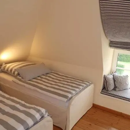 Friesin Bed & Breakfast